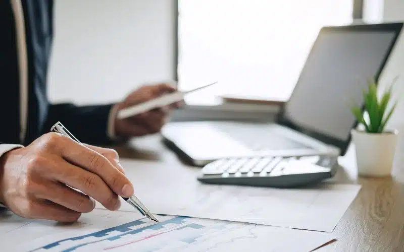 Brands, Business Services & Comparisons